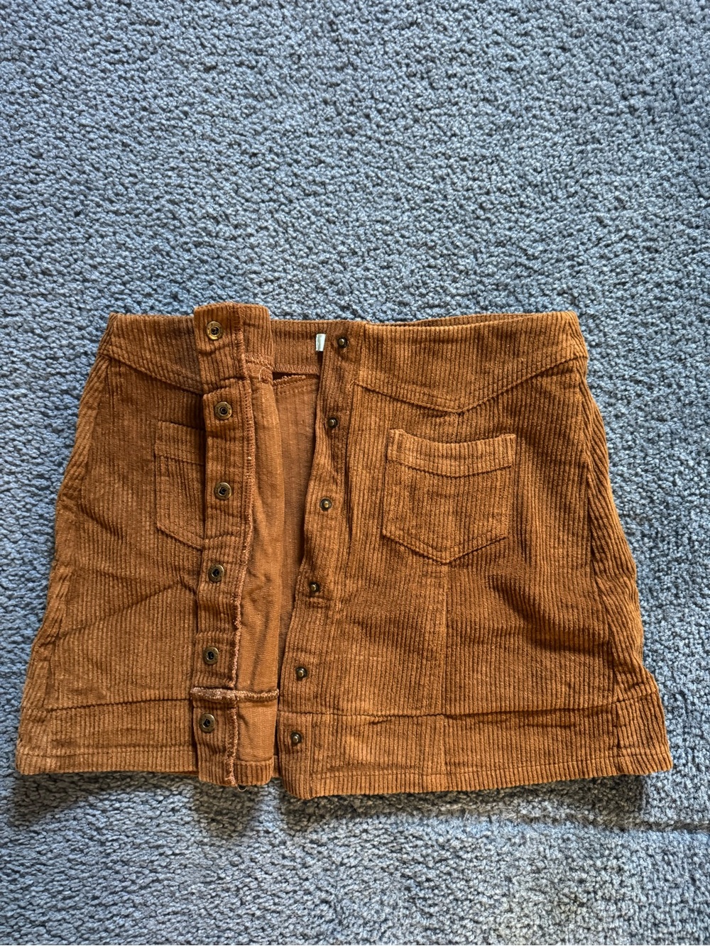 KENDALL & KYLIE Brown Button-Up Corduroy Skirt - Picture 4 of 4